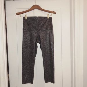 Lululemon size 6 floral print crops